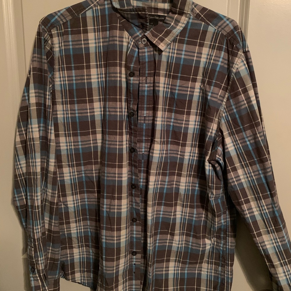Calvin Klein Men’s Long Sleeved Button Up